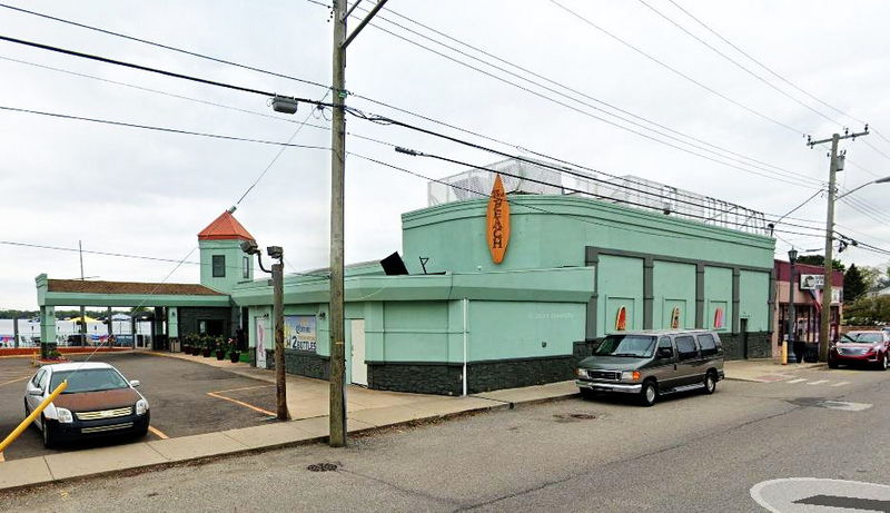 Dick Morris Chevrolet (Walled Lake Chrysler Plymouth) - 2019 Street View (newer photo)